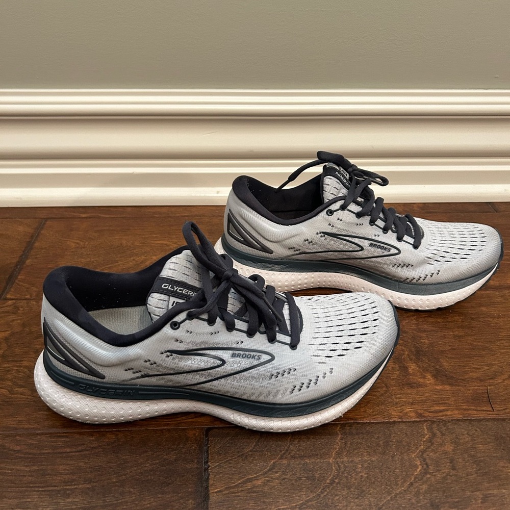 Brooks- Glycerin 19- Women’s size 8.5